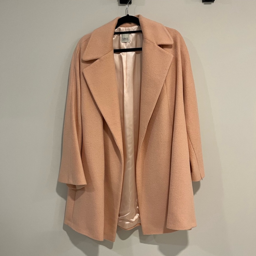 Grace Collection Vintage Women's Peach Coat